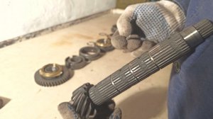 Обзор Вторичного  вала с комплектующими  МКПП JH3 + неисправности на автомобилях Рено.