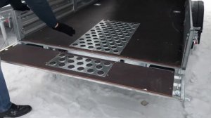 Прицеп МЗСА 817717.012 с пластиковой крышкой МЗСА Н1200 мм