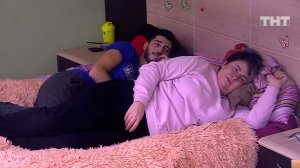 Дом-2: Ты вообще из деревни!