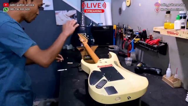 LIHAT‼️ADA SESUATU DI GITAR INI, UNIK ⁉️ IBANEZ JEM UPGRADE KUPANG NTT смотреть онлайн