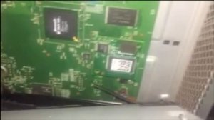 XBOX 360 CON LUZ ROJA ERROR E70 Y E68