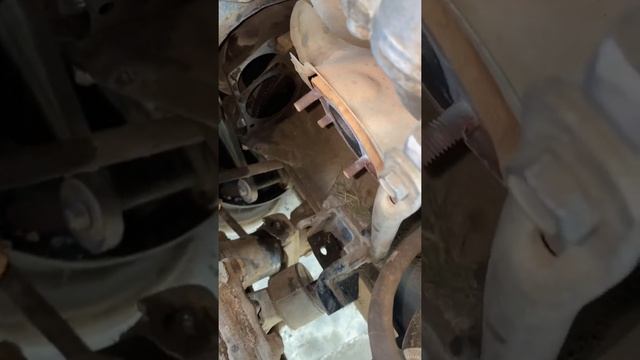 Снять двигатель Нива смотреть онлайн