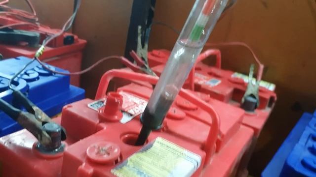 Непростая простая зарядка аккумуляторов EFB-Аком 65 А/ч.Работа на з/у Вымпел-55. смотреть онлайн