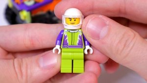 САМ СДЕЛАЛ LEGO Hidden SIde из ЛЕГО СИТИ