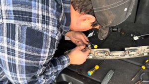 Flip Project 2013 Kia Sorento Back Up Camera Replacement