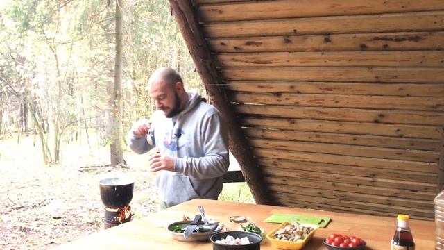 Рецепт на природе. Готовим Том Ям. Паназиатская кухня.