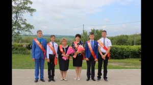 "Учителя! На ваших душах держится Земля"- видеопоздравление с Днем учителя.