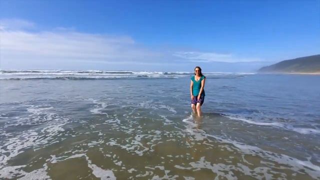 Wonders & Joys of a Sandy Barefoot Adventure (Earthing & Grounding) смотреть онлайн