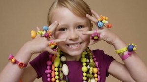 "Сюрприз для мамули" муз. и сл. А.Бобровой, вокал Анастасии Ботар