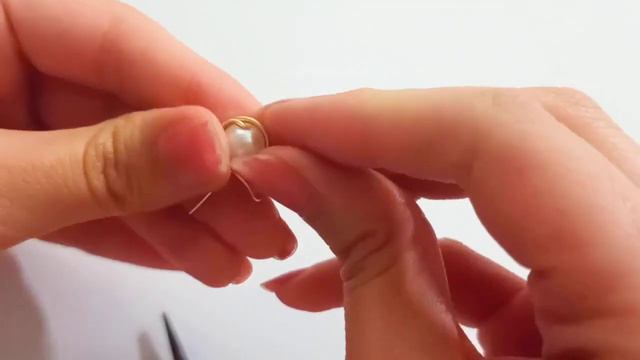 Triple earrings [ear cuffs / ear stud] - Pearl Beaded Wire Ear Cuffs - DIY Make Your Own смотреть онлайн