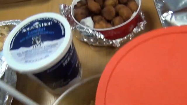 На празднике Дивали индийские танцы