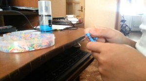 Как плести браслет "щучий хвост"из резинок