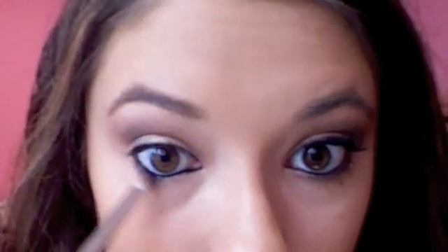 Miley Cyrus "Party In The USA" Makeup Tutorial смотреть онлайн