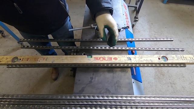 ⁉️ Какой станок  КРУЧЕ ✅ Профи против Улитки сравнение блоков часть 1 Холодная ковка. смотреть онлайн