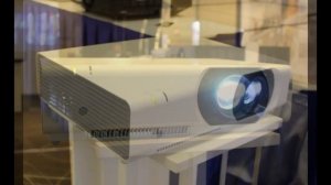 Máy chiếu chuyên nghiệp giá rẻ nhất của Sony về Việt Nam