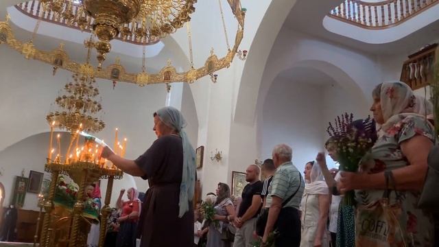 Кривой Рог. Покровский женский монастырь. Служба в соборе. Июнь 2022 года. смотреть онлайн