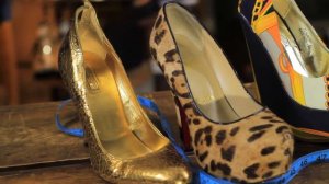 What Does It Mean if a Shoe Runs a Half-Size Small? : Tips for Fashion