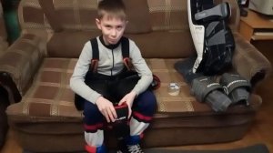 WARRIOR Ritual G4 Junior вратарские щитки.