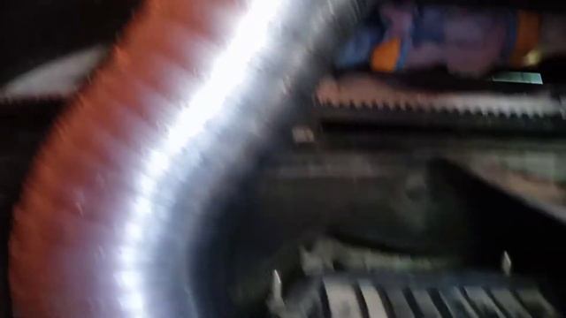 Как отогреть и завести машину в сильный мороз при помощи газовой горелки и гофры. Бюджетный способ. смотреть онлайн