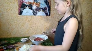 Осетинский пирог с мясом и сыром