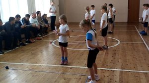 Томск Школа № 37 открытый урок, тема: прыжок в длину с места