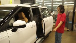 Электропривод боковых дверей Kia Carnival 2021