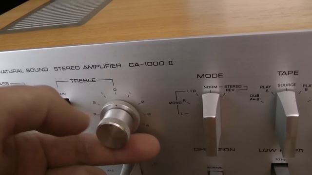 На что способен усилитель 1976 года Yamaha CA-1000II смотреть онлайн