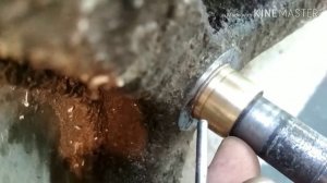 Втулка крестовины стиральной машинки, подготовка к сборке