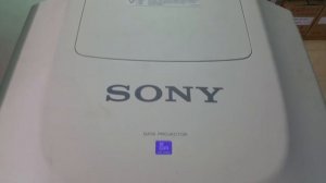 Máy chiếu ngoài trời Sony VPL-FX52 độ sáng cao tại VNPC