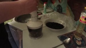 Бюджетная и эффективная прикормка для рыбы своими руками