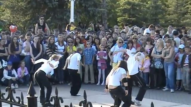 S-ART_27.06.2009-Шоу Энерджи День Молодёжи Конгресс смотреть онлайн