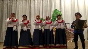 ансамбль"Россиянка"ТЕКСТ ПЕСНИ СЕРГЕЙ ЕСЕНИН - "ВЫТКАЛСЯ НА ОЗЕРЕ АЛЫЙ СВЕТ ЗАРИ"