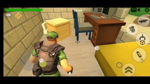 Schoolboy Runaway побег через крышу