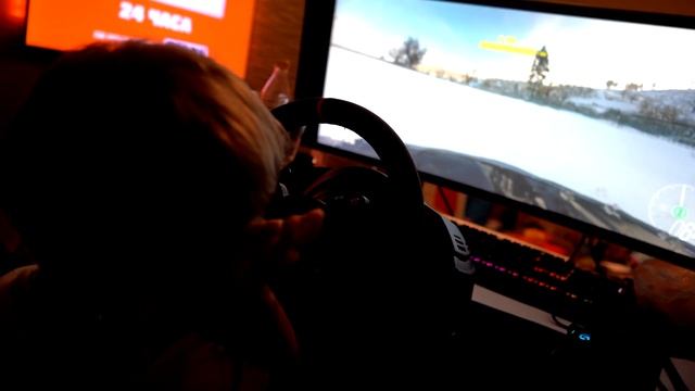 Руль Thrustmaster T300 Ferrari Integral Racing Wheel Alcantara Edition