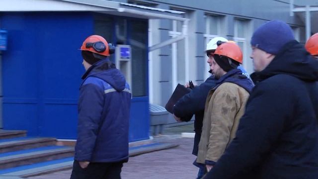 Мозырский нефтеперерабатывающий завод продолжает работу смотреть онлайн