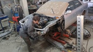Кузовной ремонт Тойота Чайзер 100.