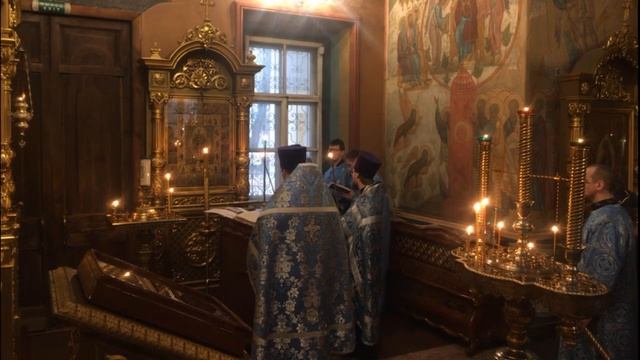 УТРЕНЯ с чтением акафиста Пресвятой Богородице 03.04.2020 смотреть онлайн