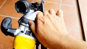 DeWALT DCS571N 20V MAX 4-1/2" Brushless Cordless Atomic Circular Saw - 0888840578 zalo