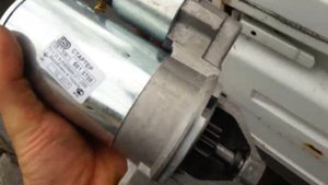 Иж-2717(ваз-2107;04;05) замена стартера на дороге