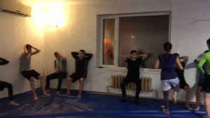 Работа на статику и пробиваем пресс после тренировки.