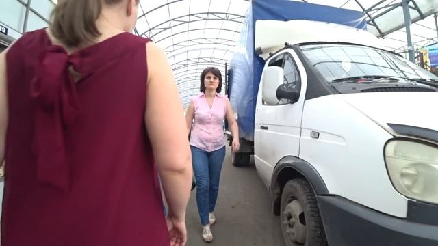 Дикие продавцы, на рынке отказываются продавать товар и угрожают#7ЯКолесниковы