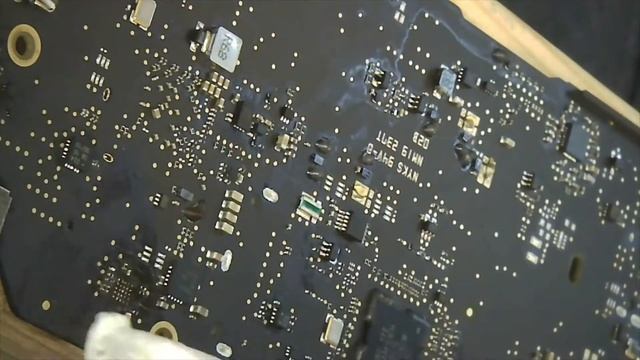 macbook air 13 A1466 Dark screen no backlight repair, macbook air screen cable replace. смотреть онлайн