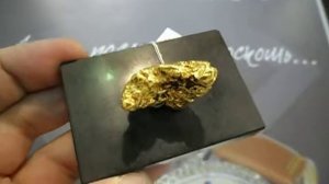 Золотые самородки Магадан натуральное золото