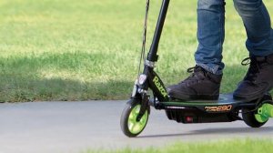 Razor Power Core E90 Electric Scooter Reviews: Should You Buy? (2023)