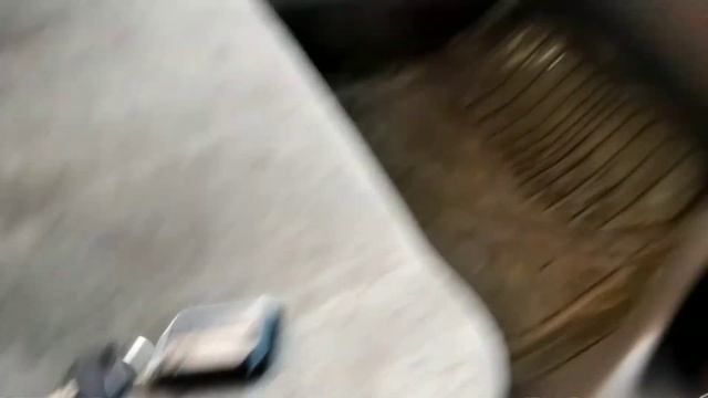 Клинит и не поворачивается ключ в замке зажигания. РЕШЕНИЕ ПРОБЛЕМЫ! смотреть онлайн