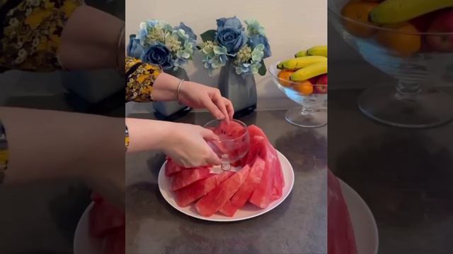 How to serve watermelon 🍉