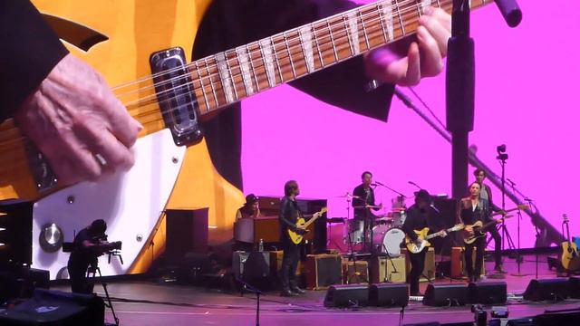 Roger McGuinn (Byrds) and Jakob Dylan - Rock and Roll Star at Eric Clapton's Crossroads 2023 смотреть онлайн