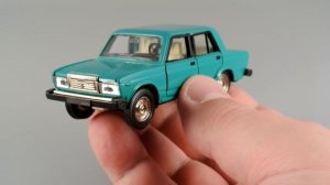 Сделано в СССР: ВАЗ-2107 "Жигули" А40 || Тантал Агат Радон || Номерная масштабная модель 1:43