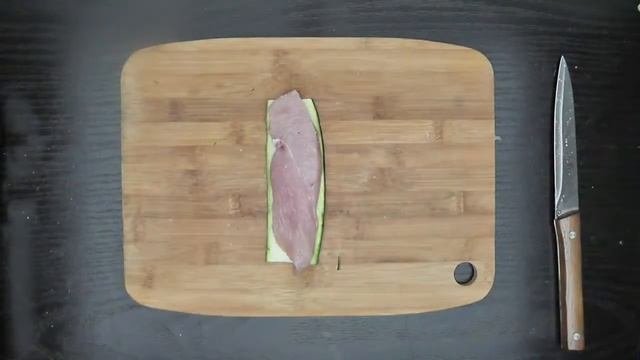 Куриные рулетики. Рулетики из куриного филе с кабачком.