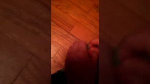 как сплести вишню из резинок на рогатке!!!